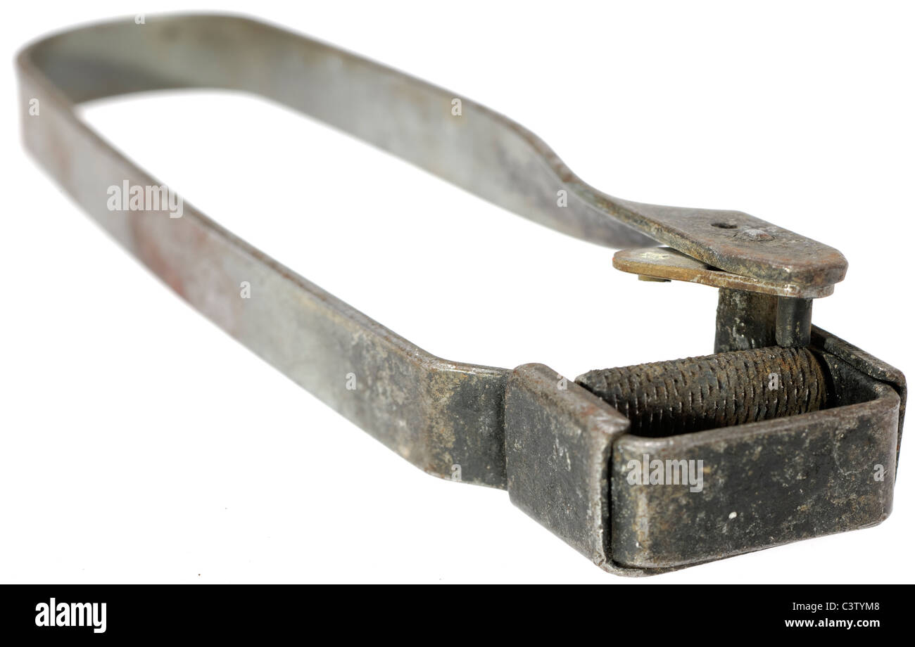 Metal flint spark igniter utilisé pour enflammer les gaz et les appareils à essence Banque D'Images