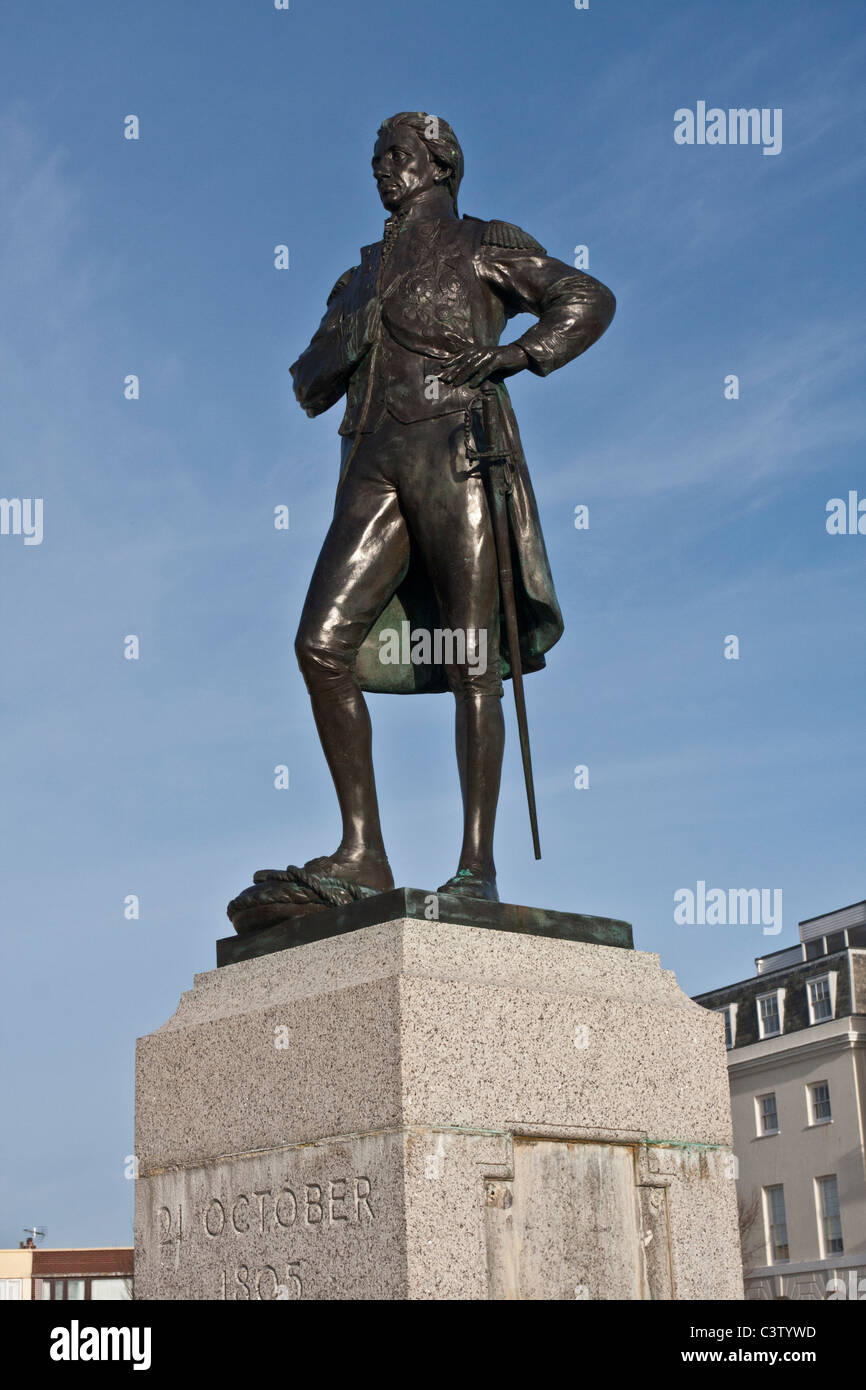 Statue de l'amiral Lord Nelson vieux Portsmouth Hampshire Banque D'Images