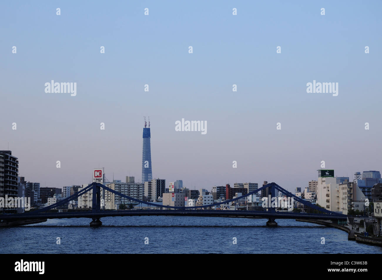Pont Kiyosu et Tokyo Sky Tree Banque D'Images