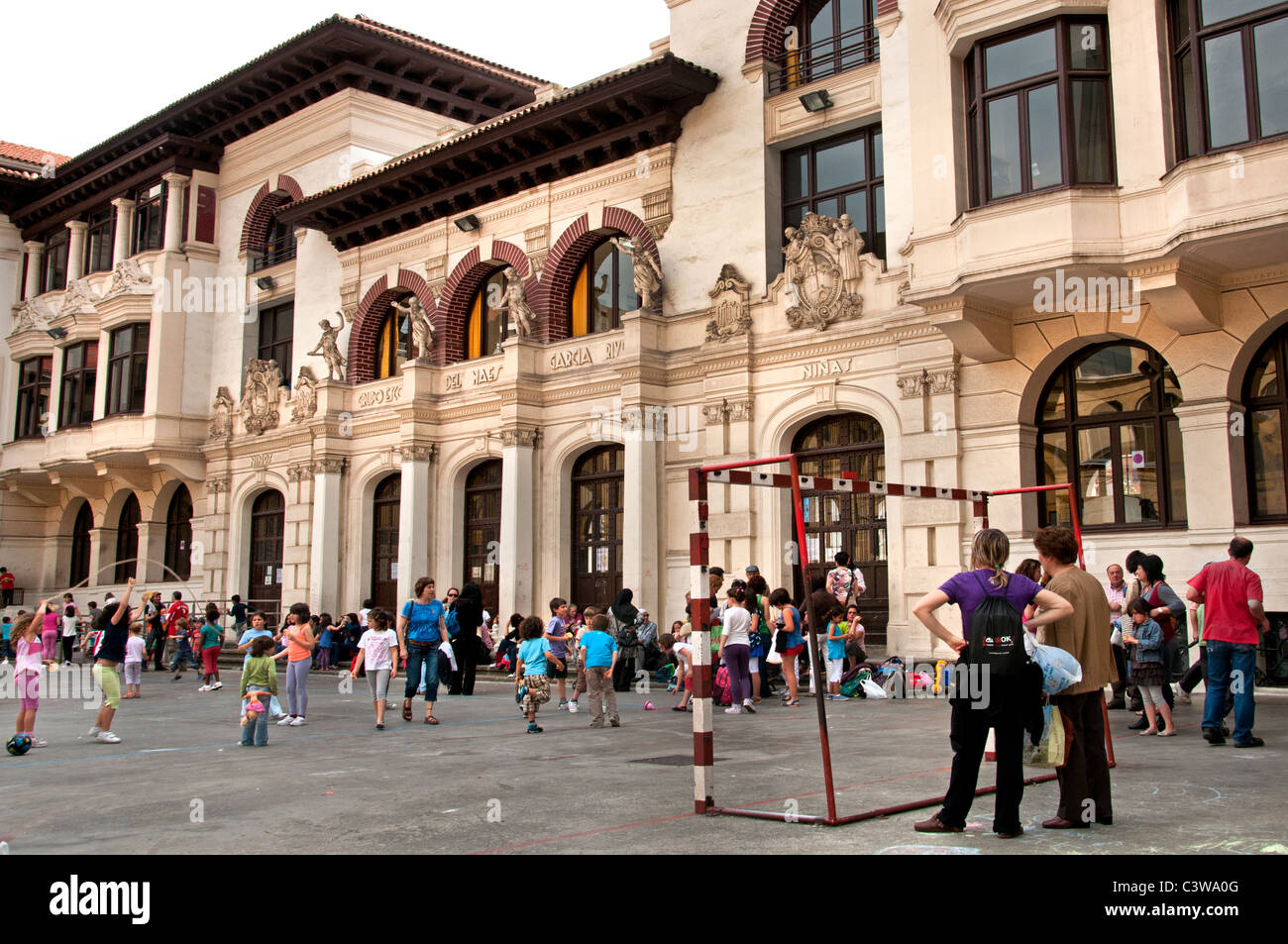 L'école primaire de la ville ville aire Bilbao Espagne Banque D'Images