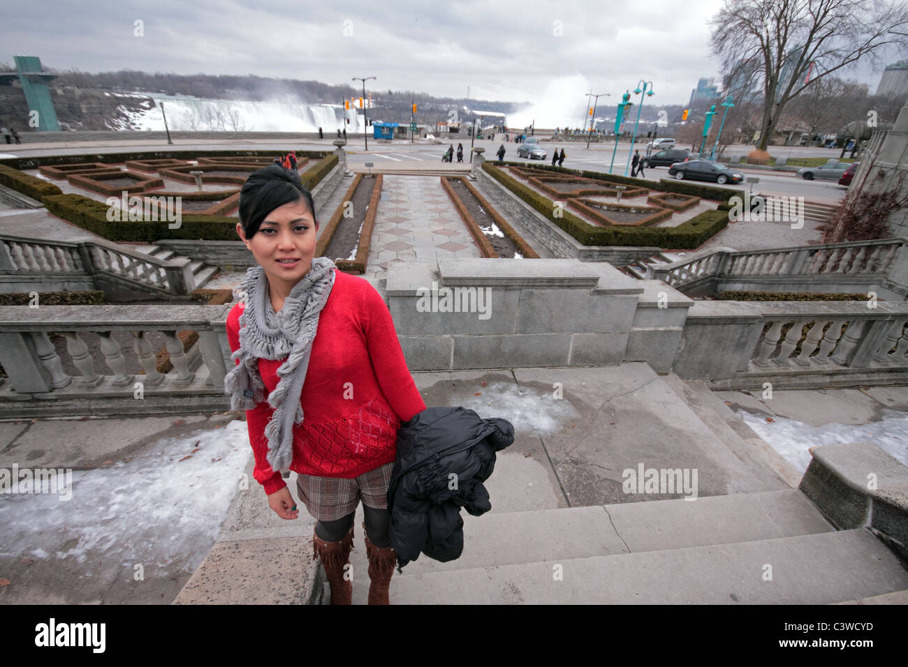 Visite touristique des Chutes du Niagara au début du printemps Banque D'Images