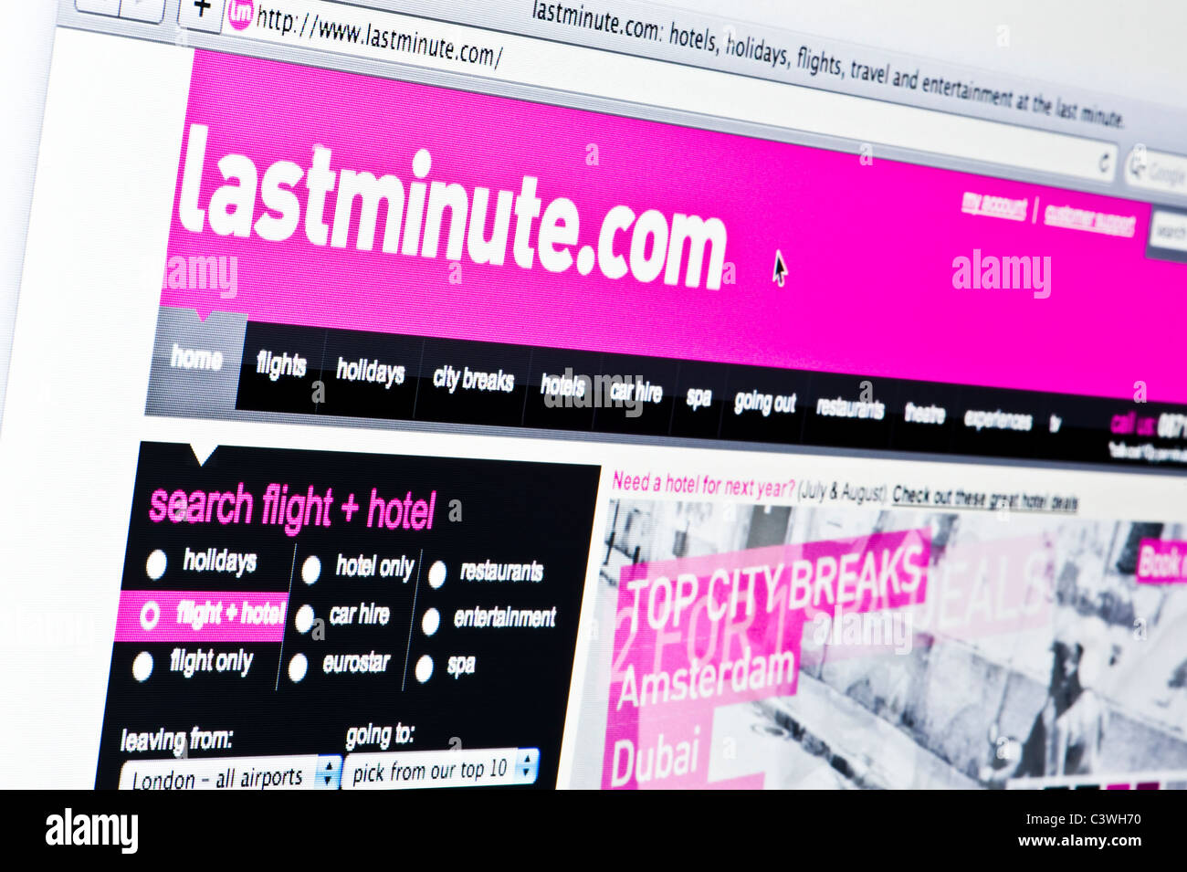 De près de l'Lastminute.com logo tel que vu sur son site web. (Usage éditorial uniquement : -Print, télévision, e-book et le comité éditorial du site). Banque D'Images