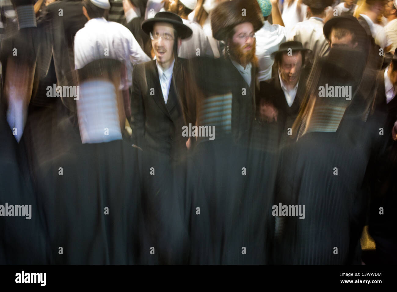 Des centaines de milliers célèbrent Lag BaOmer à tombe de Rabbi Shimon Bar Yochai. Meron, Israël. 22/05/2011. Banque D'Images