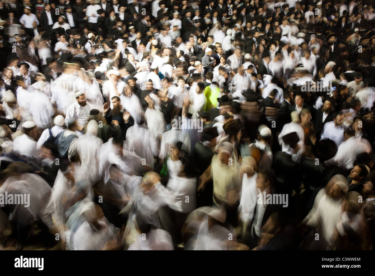 Des centaines de milliers célèbrent Lag BaOmer à tombe de Rabbi Shimon Bar Yochai. Meron, Israël. 22/05/2011. Banque D'Images
