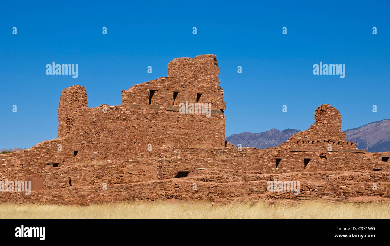 L'Architecture d'Adobe, au sud-ouest, ruines, Salinas Pueblo Missions National Monument, Nouveau Mexique Banque D'Images