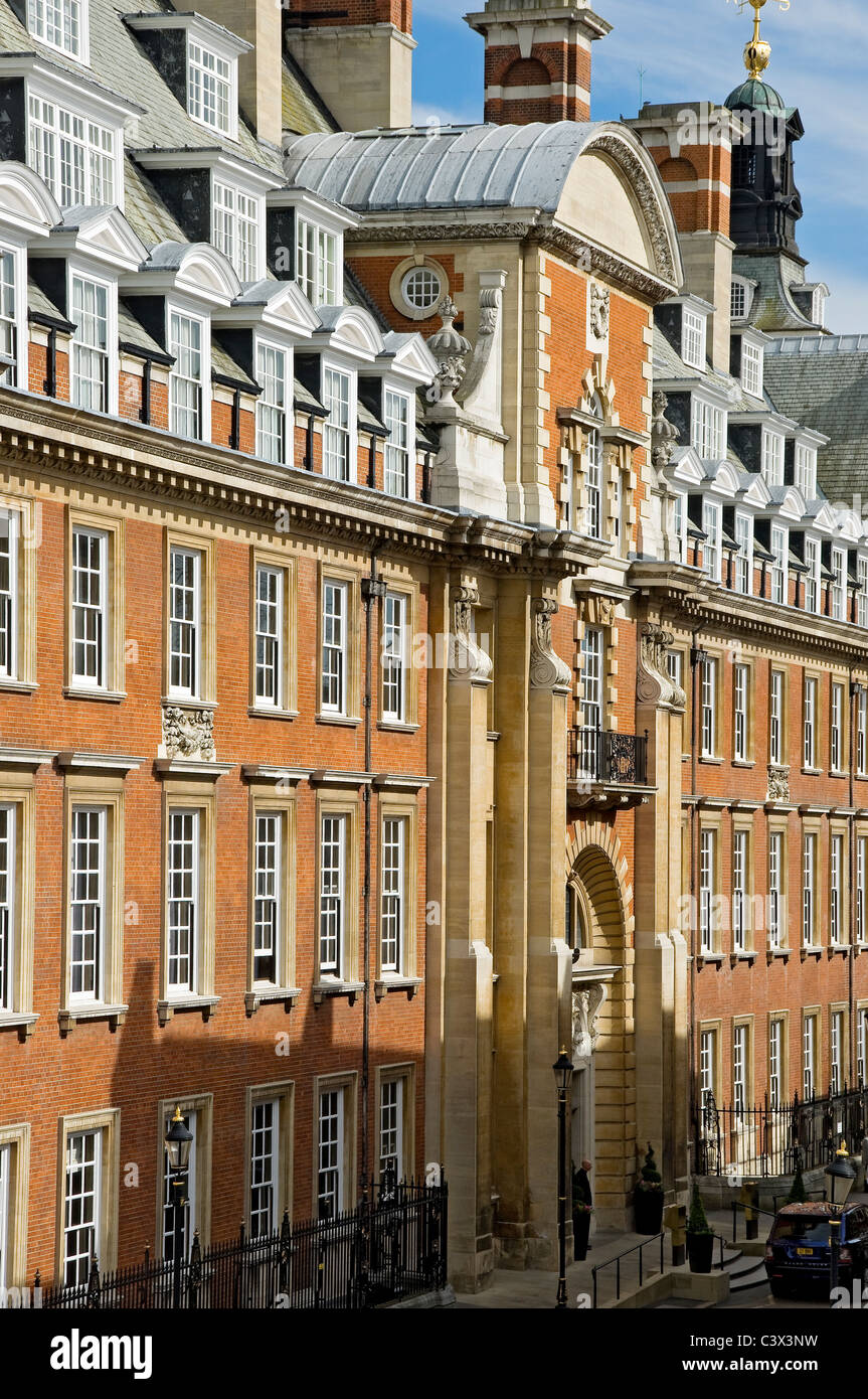 Gros Plan Sur Le Grand Hotel Station Road York North Yorkshire Angleterre Royaume-Uni Gb Grande-Bretagne Banque D'Images