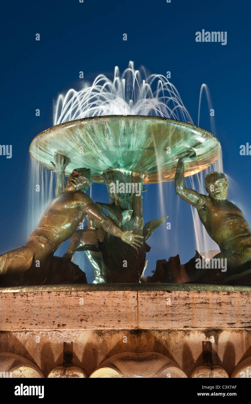 Malta Valletta Triton Fountain Banque De Photographies Et D images malta-valletta-triton-fountain-banque-de-photographies-et-d-images