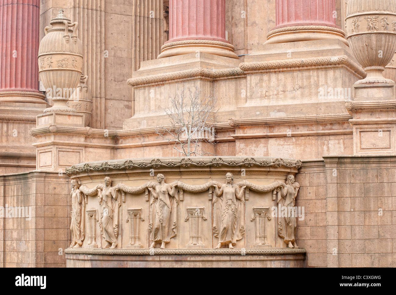 À frise le Palace of Fine Arts, San Francisco, Californie. Banque D'Images