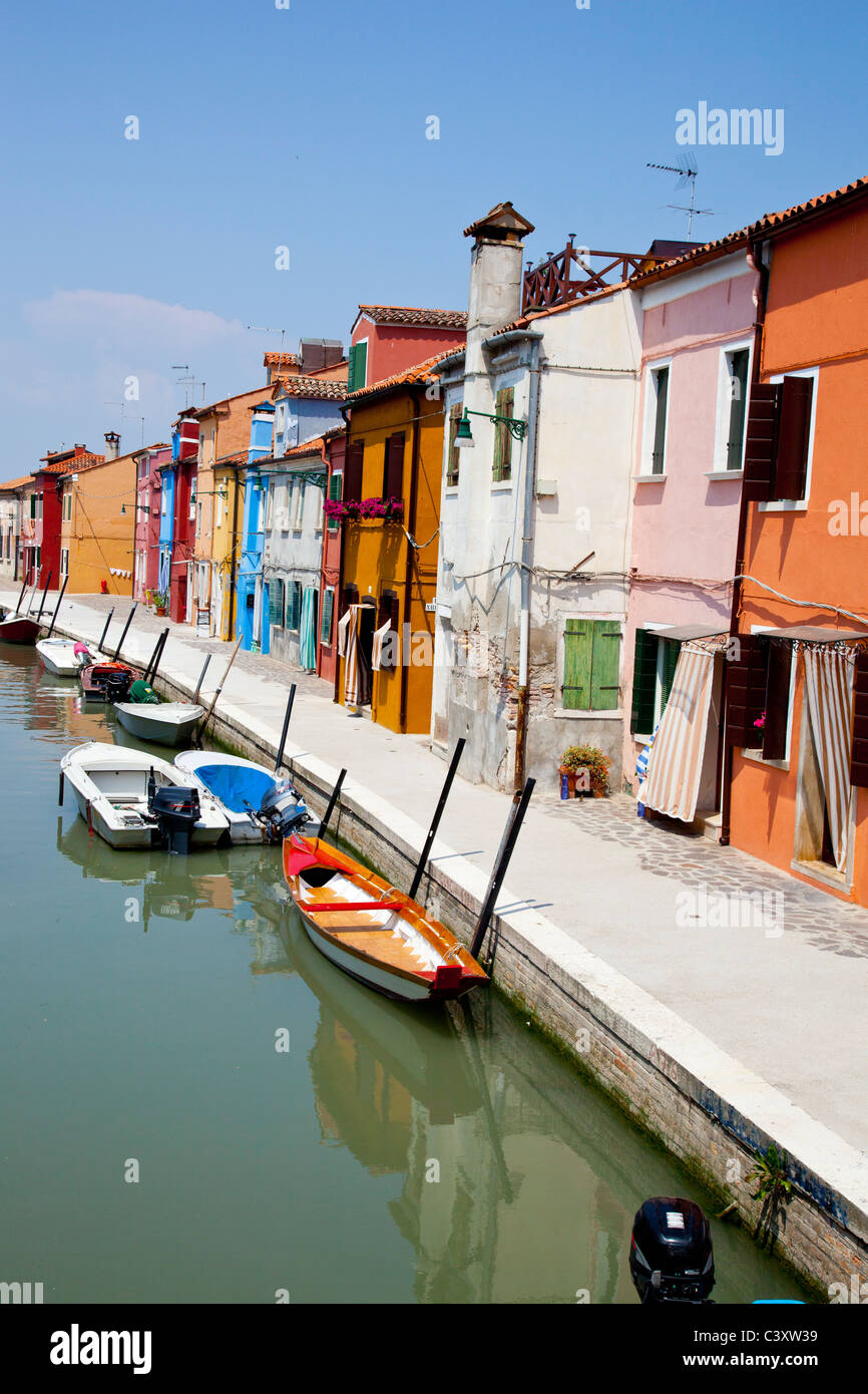 Maisons colorées de Burano, Italie Banque D'Images