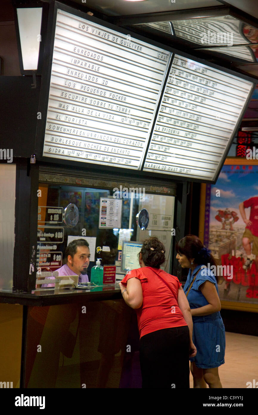 Fenêtre d'un ticket de cinéma à Buenos Aires, Argentine. Banque D'Images