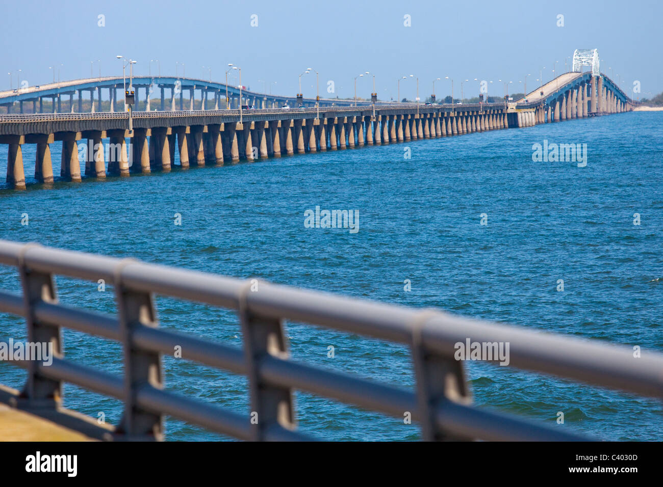 Pont et tunnel de la baie de Chesapeake, Virginia Banque D'Images