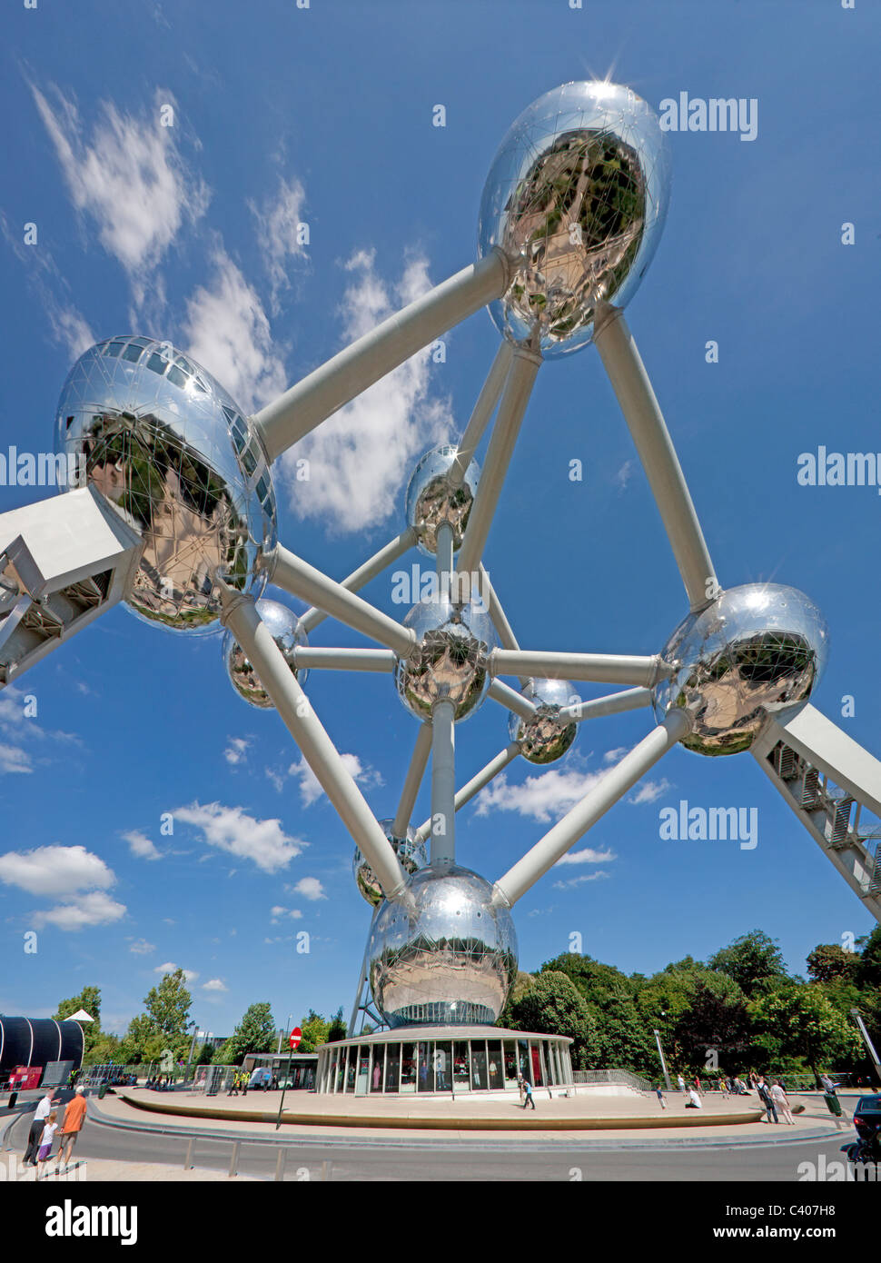 La Belgique, l'Europe, Bruxelles, Bruxelles, Atomium, ballons, Sphère, l'architecture, du bâtiment, de la construction, autour, monument Banque D'Images