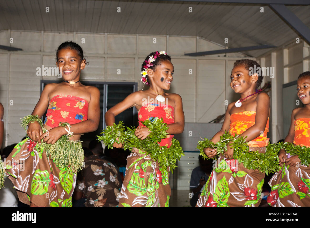 Autochtones effectuer cérémonie Kava, Makogai, Lomaviti, Fidji Banque D'Images