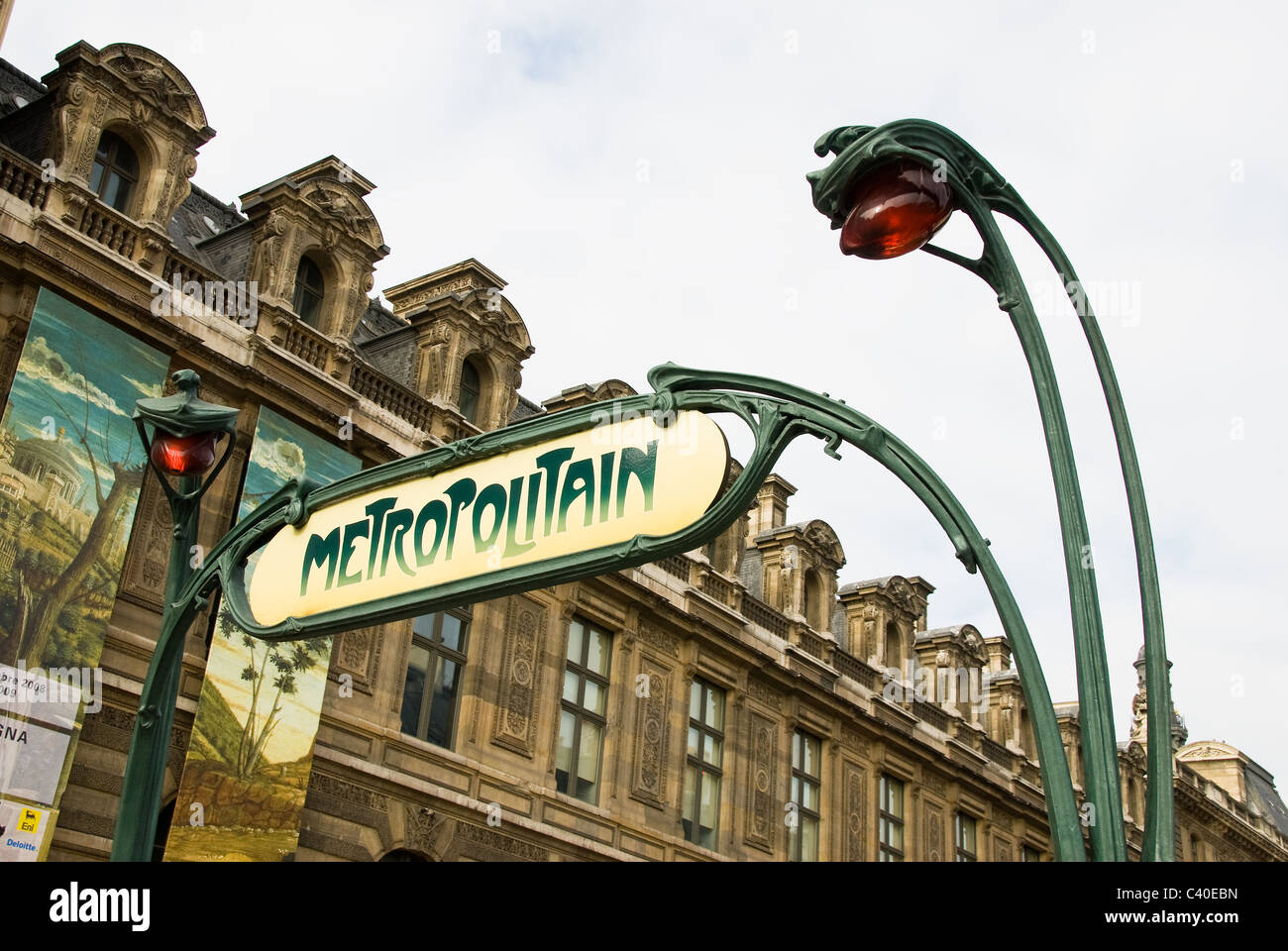 Metropolitain metro sign Paris France Banque D'Images