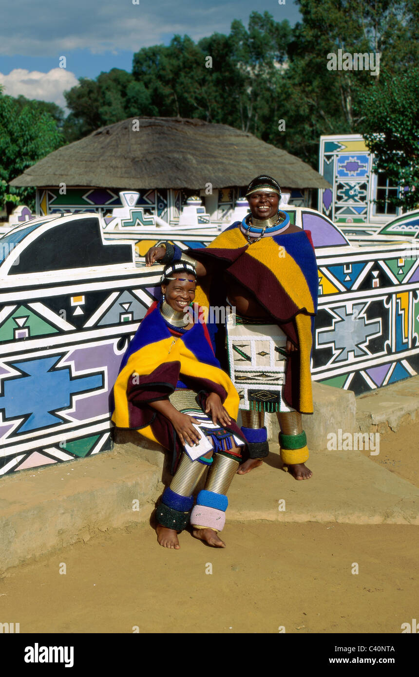 Costumes, ethniques, Holiday, monument, Ndebele, Afrique du Sud, en Afrique, du Tourisme, de l'Azur, Voyage, Tribal, Tribu, vacances, Village Banque D'Images