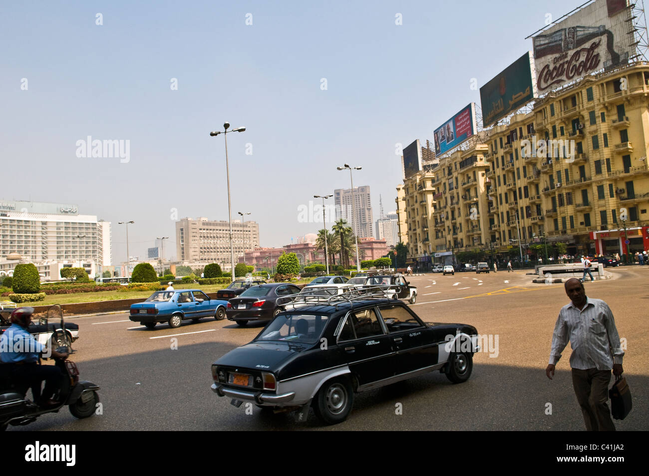 Midan Tahrir (cercle) au Caire, qui était le centre des protestations et des manifestations en 2011. Banque D'Images