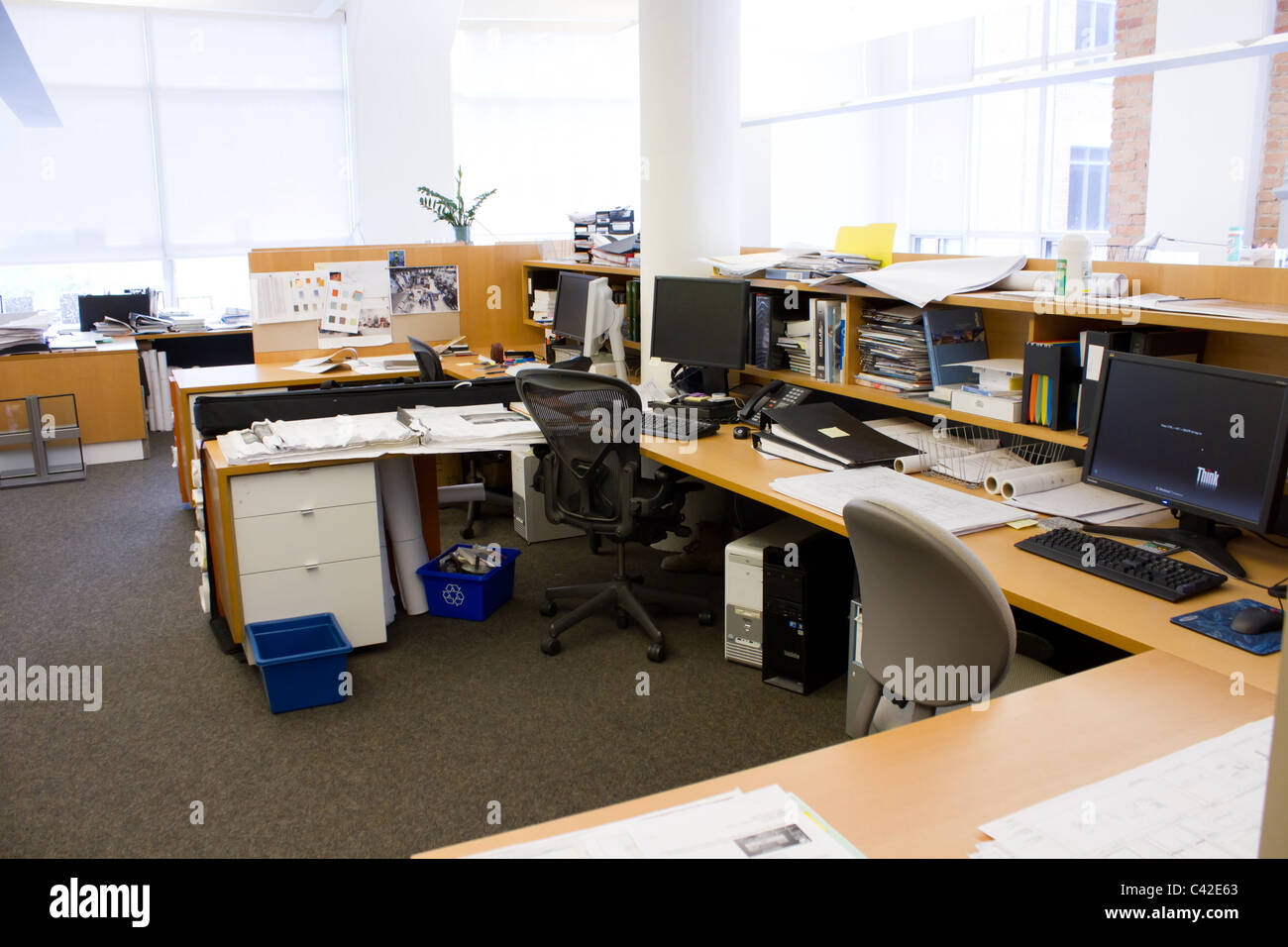 Open Office concept lumière naturelle Banque D'Images