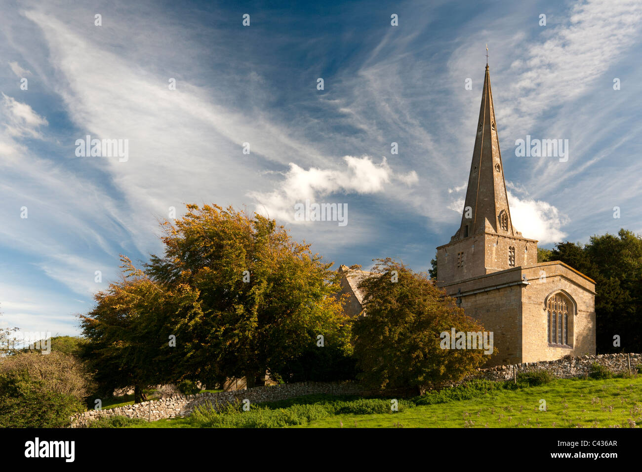 Saintbury au nord de l'Église, Cotswolds, Gloucestershire Banque D'Images