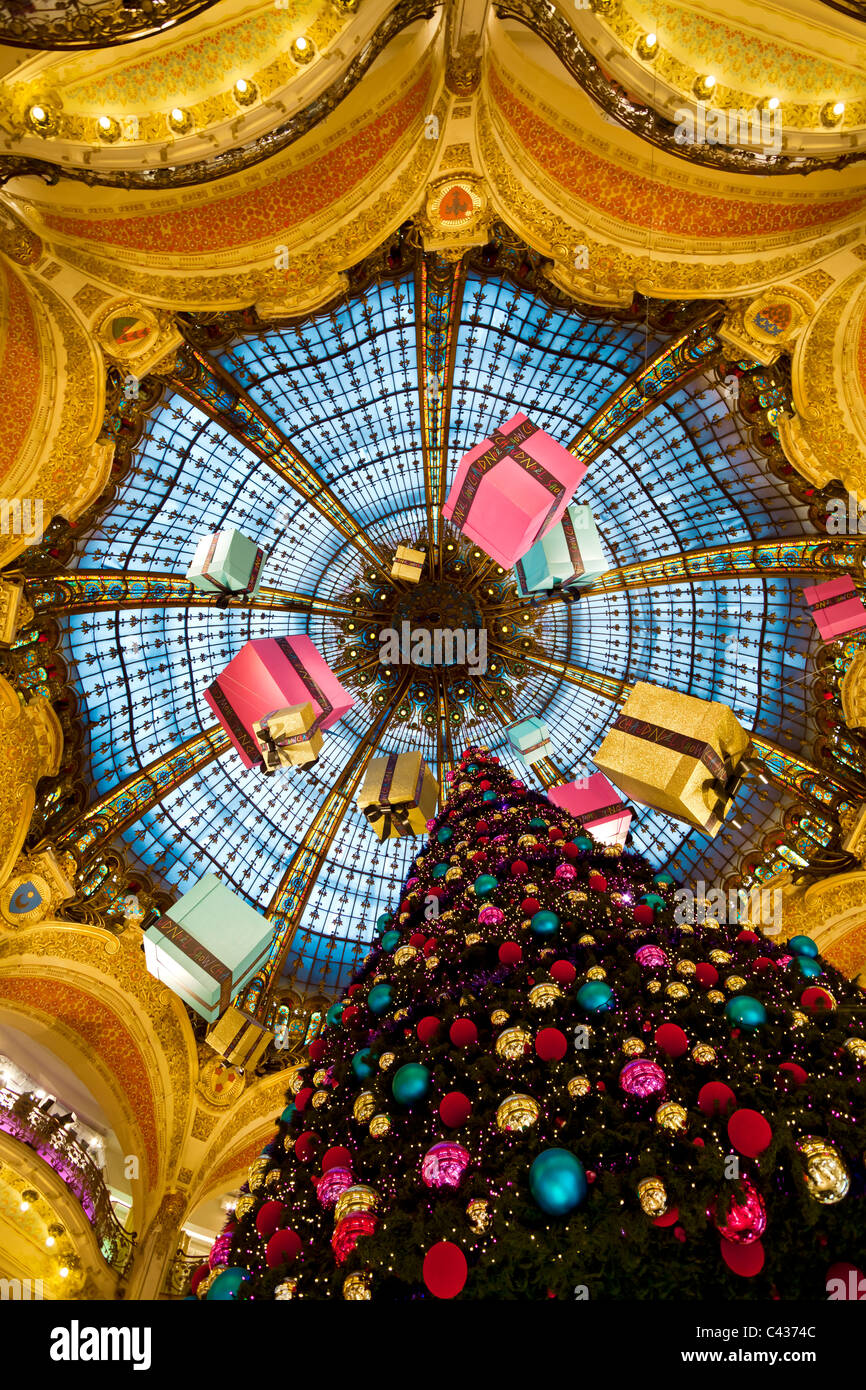 Noël, Galeries Lafayette, Paris, France Banque D'Images