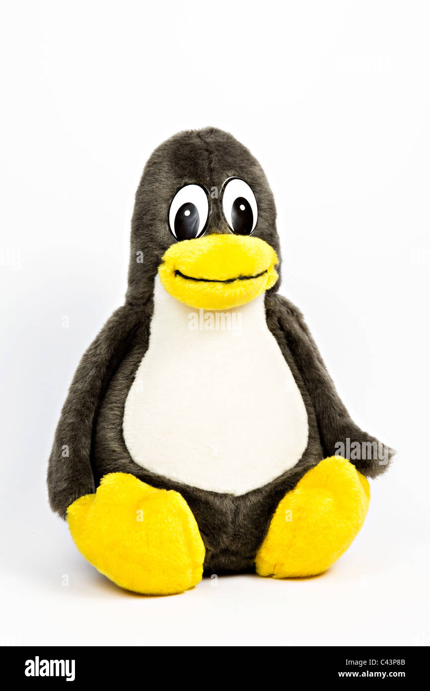 Pingouin en peluche sur fond blanc Photo Stock - Alamy