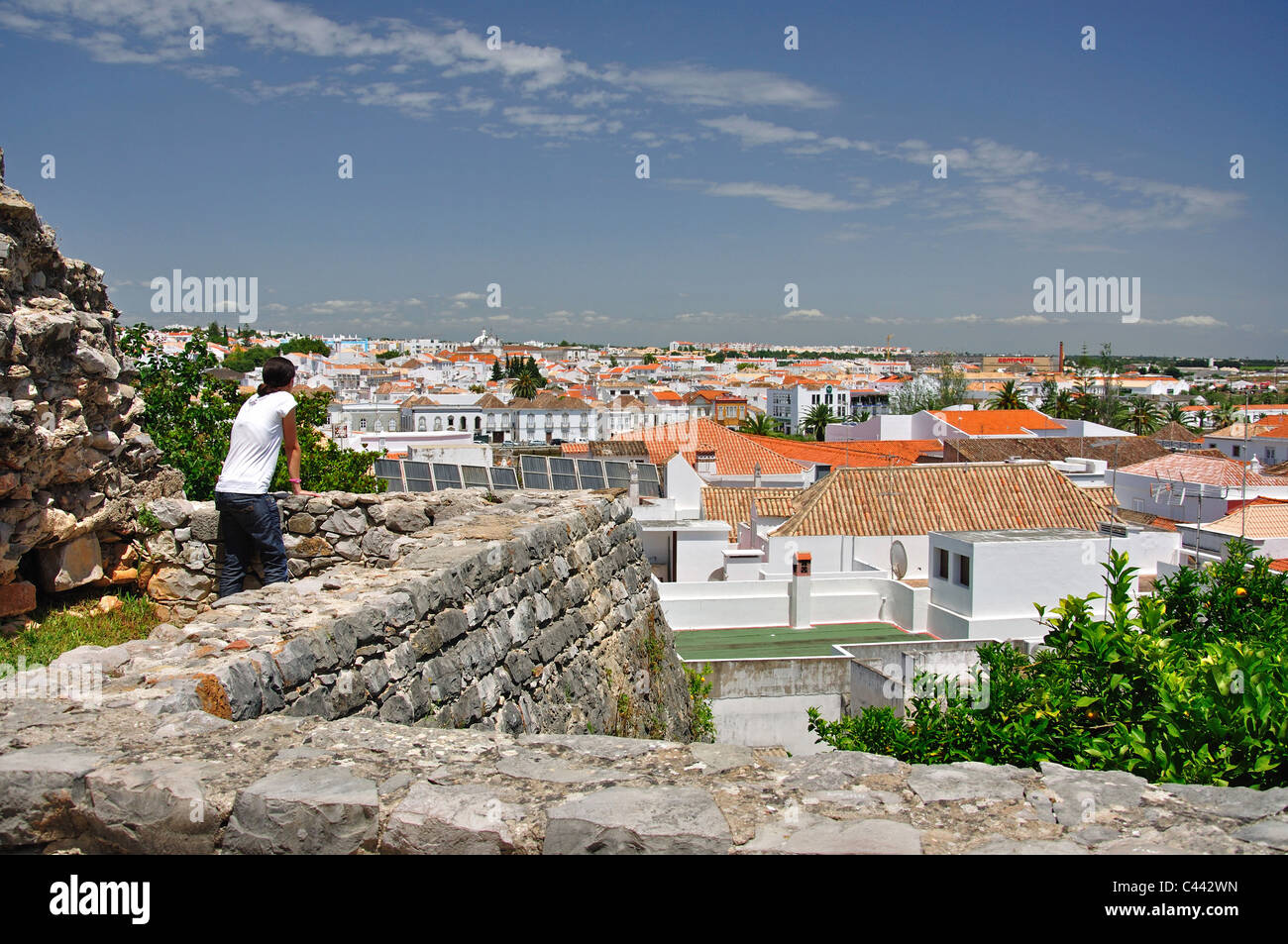 Remparts du château, vieille ville, Tavira, Tavira, Municipalité du district de Faro, Algarve, Portugal Banque D'Images