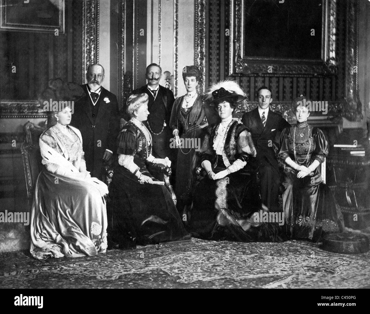 Le couple impérial allemand se rendant sur le couple royal anglais, 1907 Banque D'Images