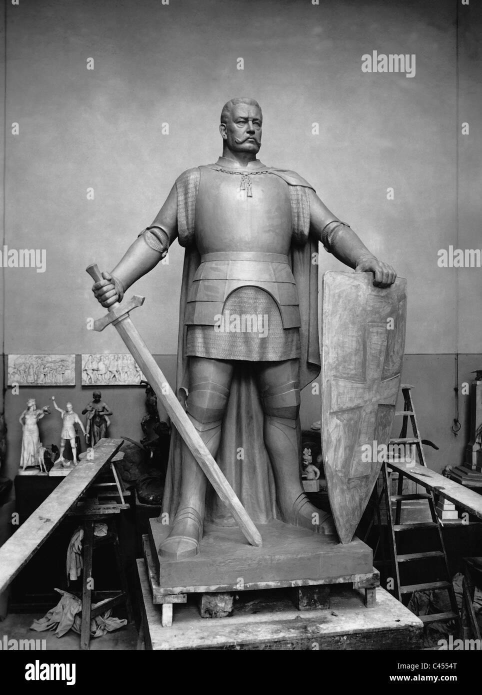 Statue avec les traits du visage de Paul von Hindenburg Banque D'Images