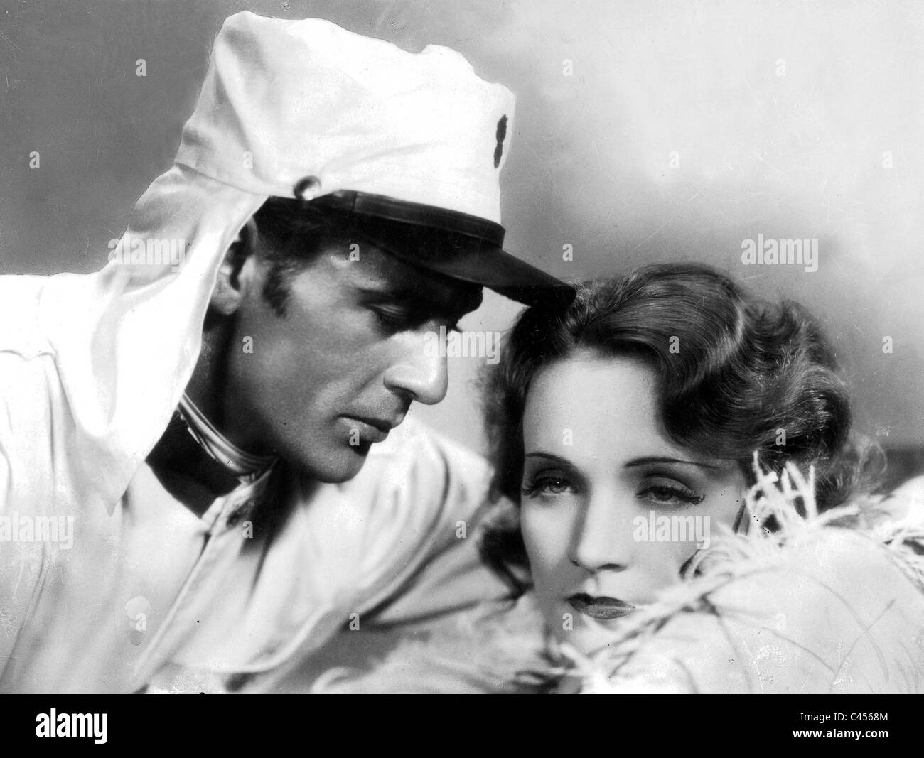 Gary Cooper et Marlene Dietrich dans "Maroc, 1930 Banque D'Images