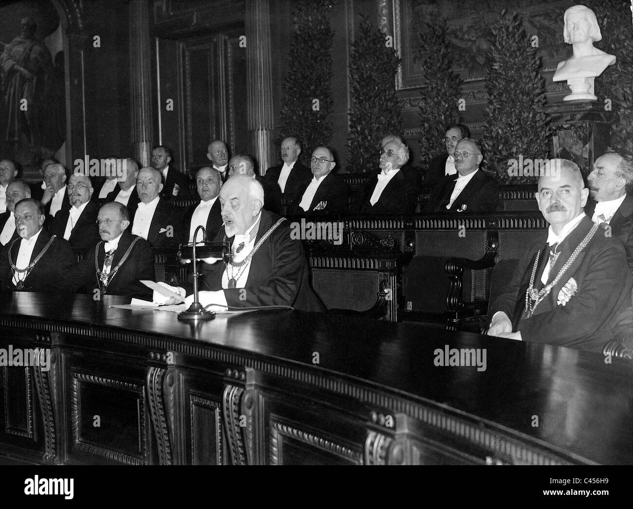 Commémoration du 150e anniversaire de Jacob Grimm avec M. Heymer et Max Planck, 1925 Banque D'Images