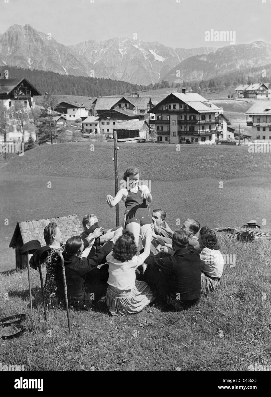 Soldats en permission dans le Tyrol, 1943 Banque D'Images