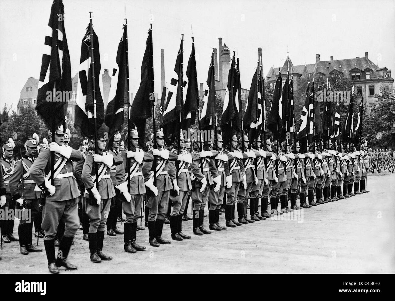 Des troupes de police en uniforme de parade, 1935 Banque D'Images