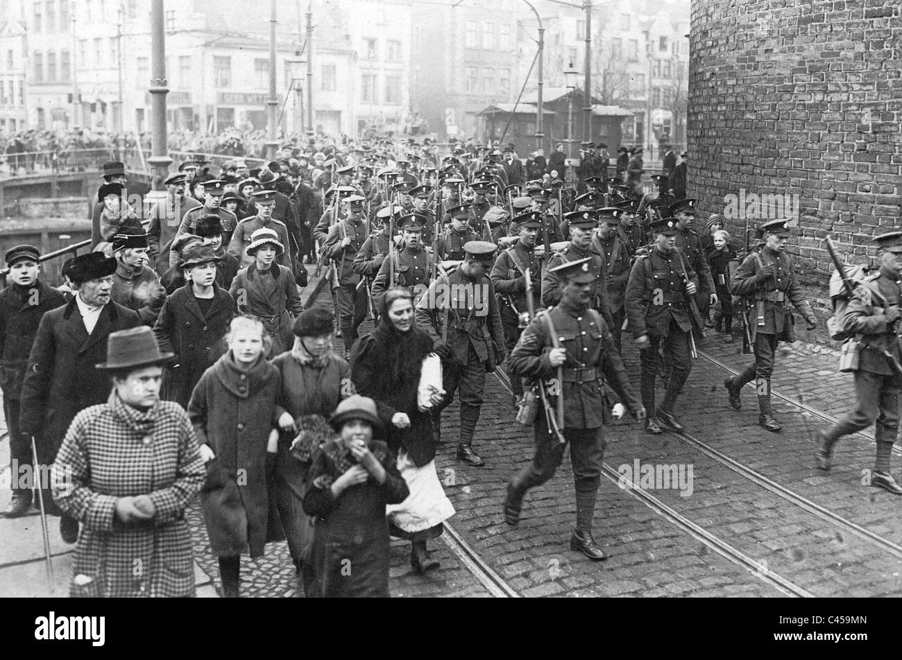 Les troupes britanniques retirer de Gdansk, 1920 Banque D'Images