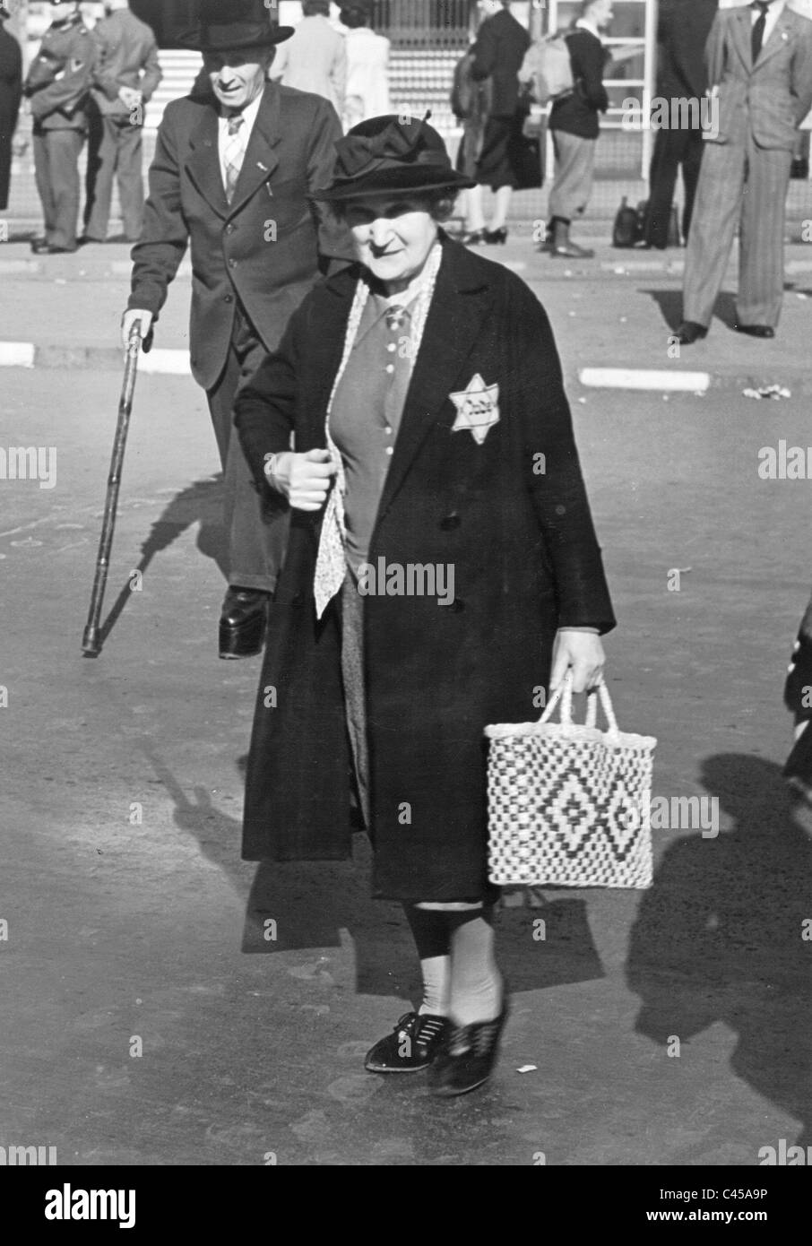 toile Jaune Juif Banque D images Noir Et Blanc Alamy toile Jaune Juif Banque D images Noir Et Blanc Alamy