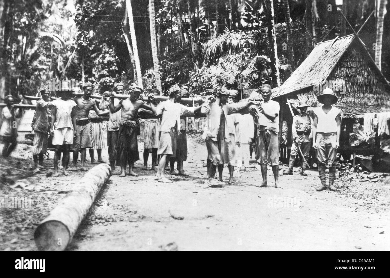 Les insurgés capturés dans les Indes orientales néerlandaises (Indonésie), 1935 Banque D'Images