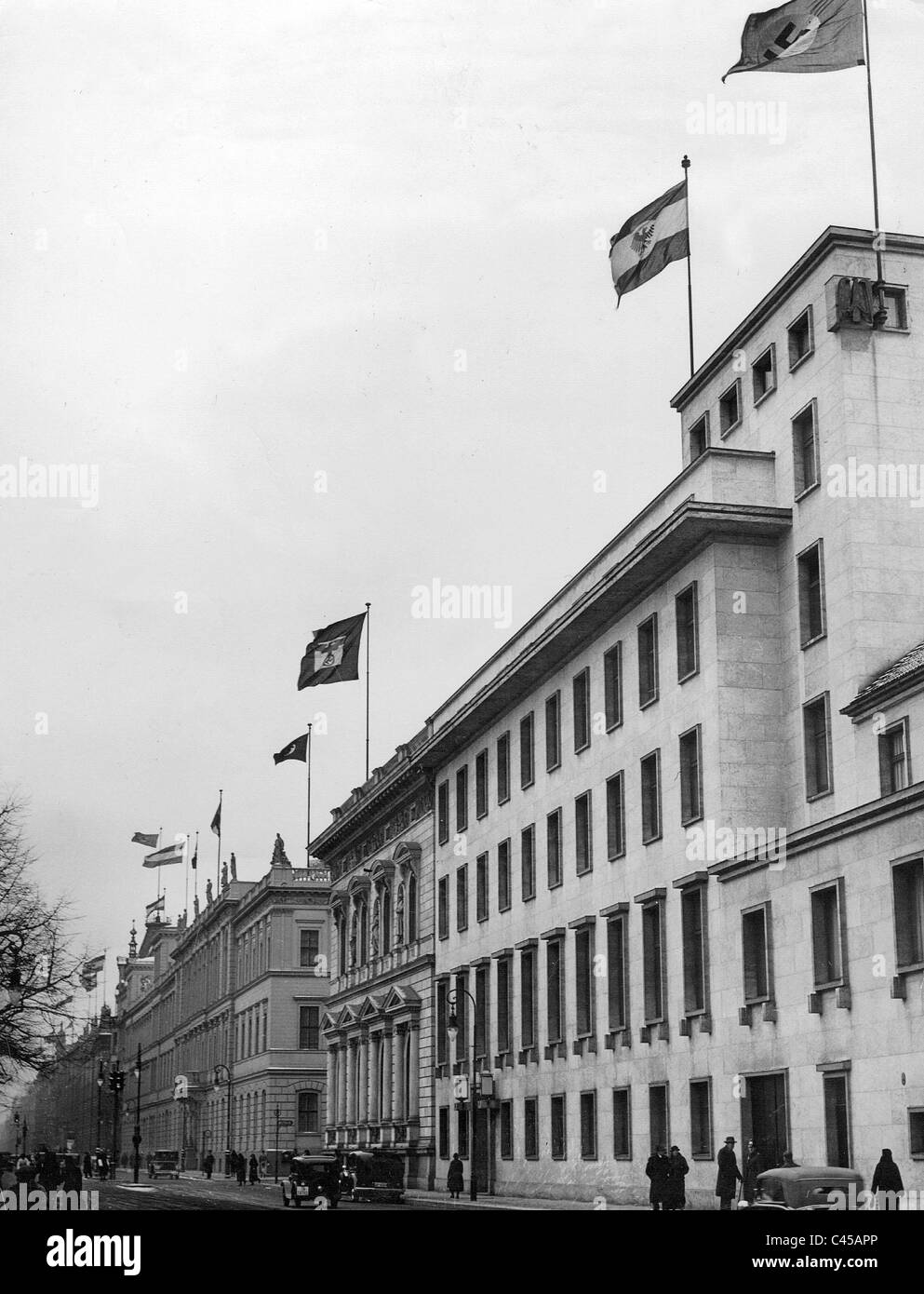 The reich chancellery in wilhelmstrasse in berlin Banque de ...