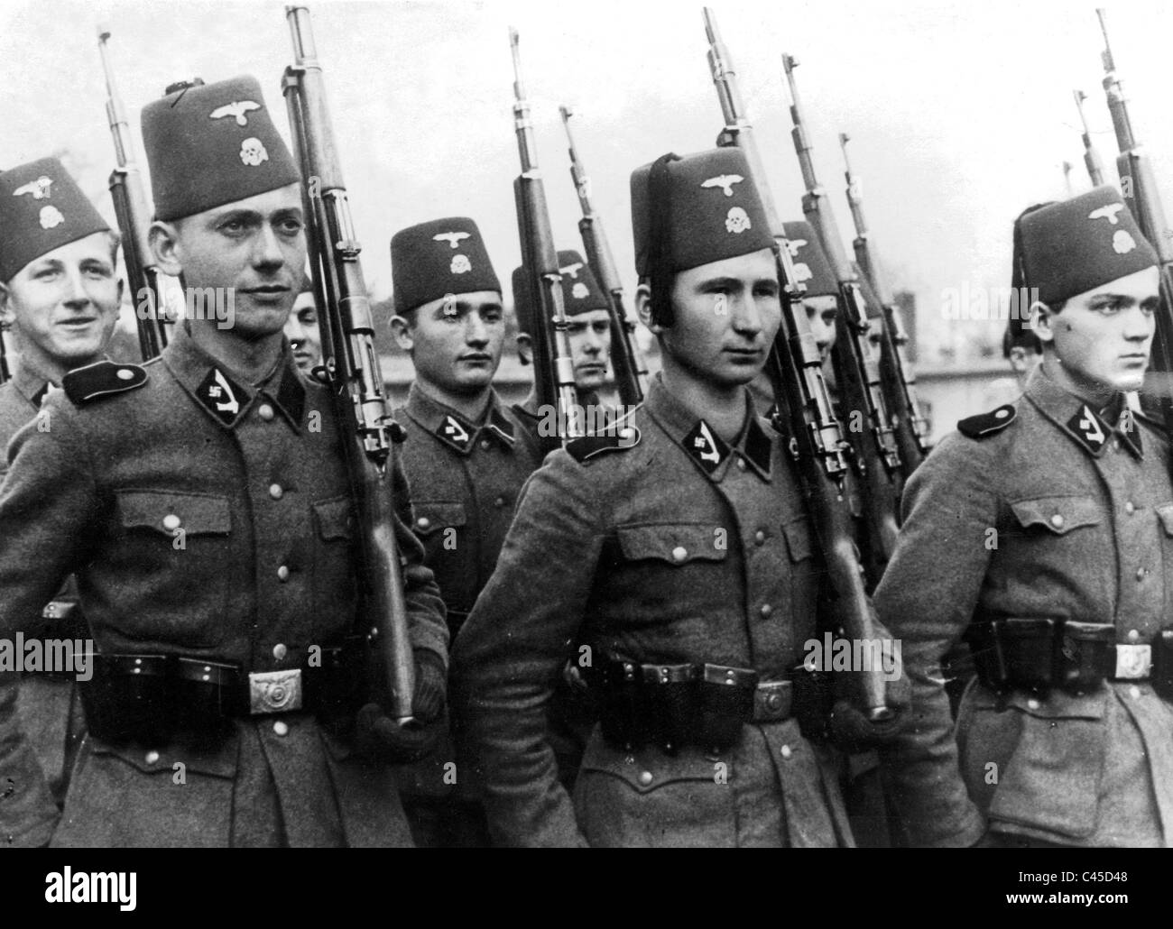 Bulgarien bénévoles de la SS, 1943 militaires des Forces canadiennes Banque D'Images