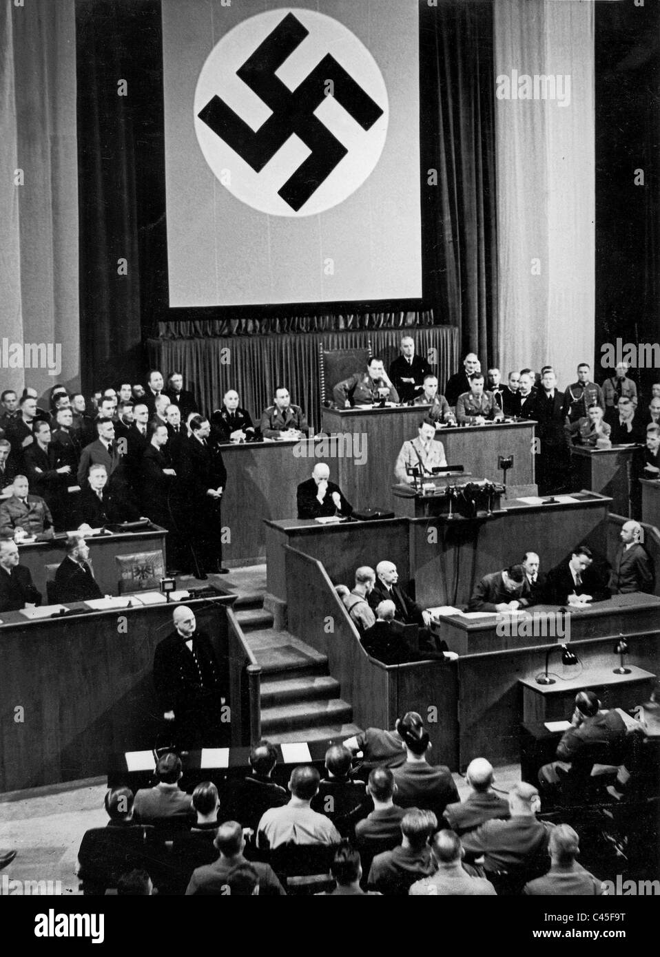Hitler parle au Reichstag 1934 Banque D'Images
