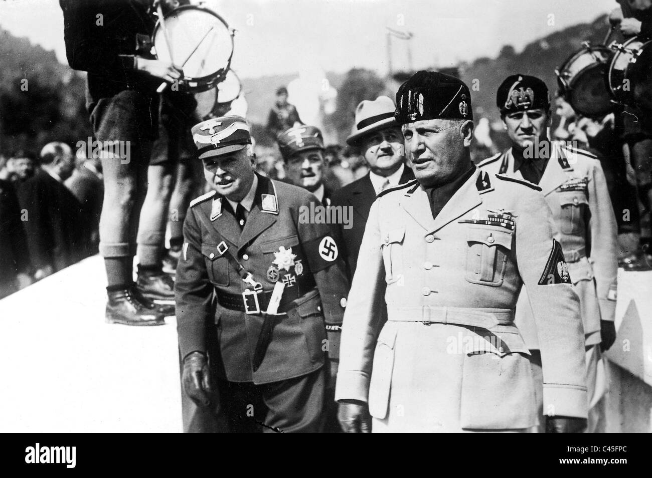 Carl Eduard von Sachsen-Coburg et Benito Mussolini, 1938 Banque D'Images