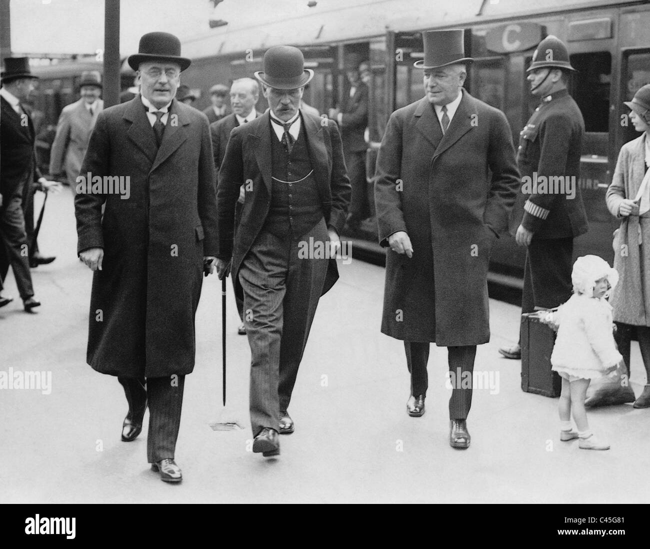 Heinrich Brüning, James Ramsay MacDonald et Konstantin von Neurath, 1931 Banque D'Images