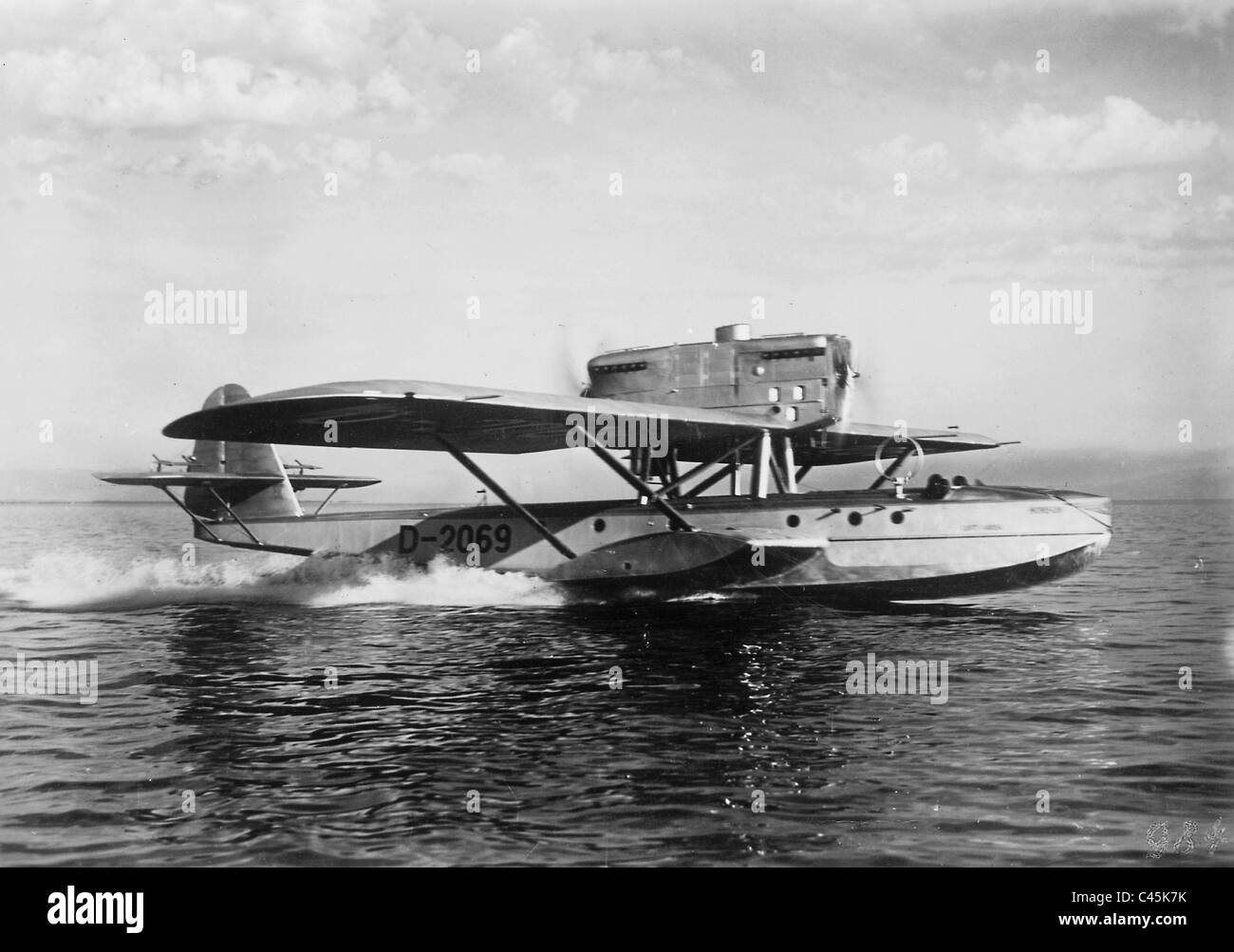 Hydravion Dornier Wal '' décolle, 1934 Banque D'Images