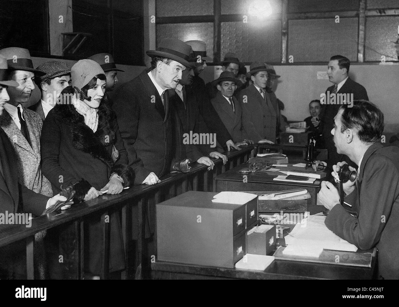 Bien que sans emploi à la recherche d'un emploi au cours de la Grande Dépression, 1932 Banque D'Images