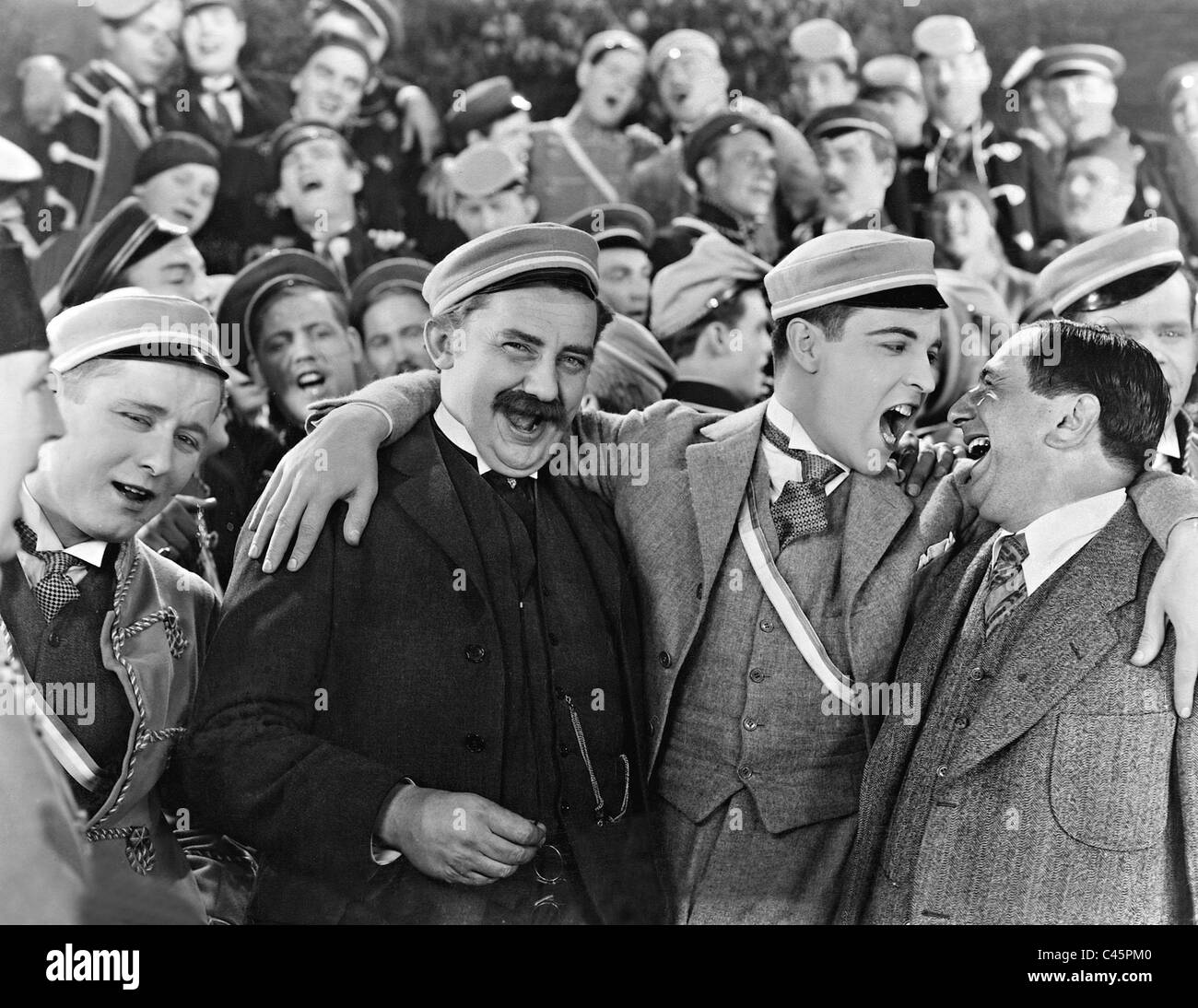 Jean Hersholt, Ramon Novarro et Ernst Lubitsch, pendant une pause de tournage, 1927 Banque D'Images