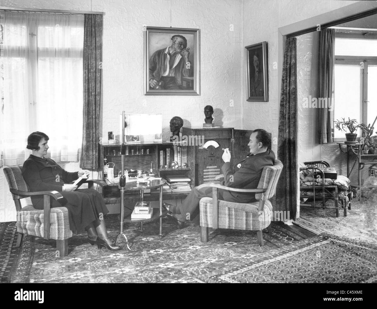 Eugen Rex avec sa femme, 1934 Banque D'Images