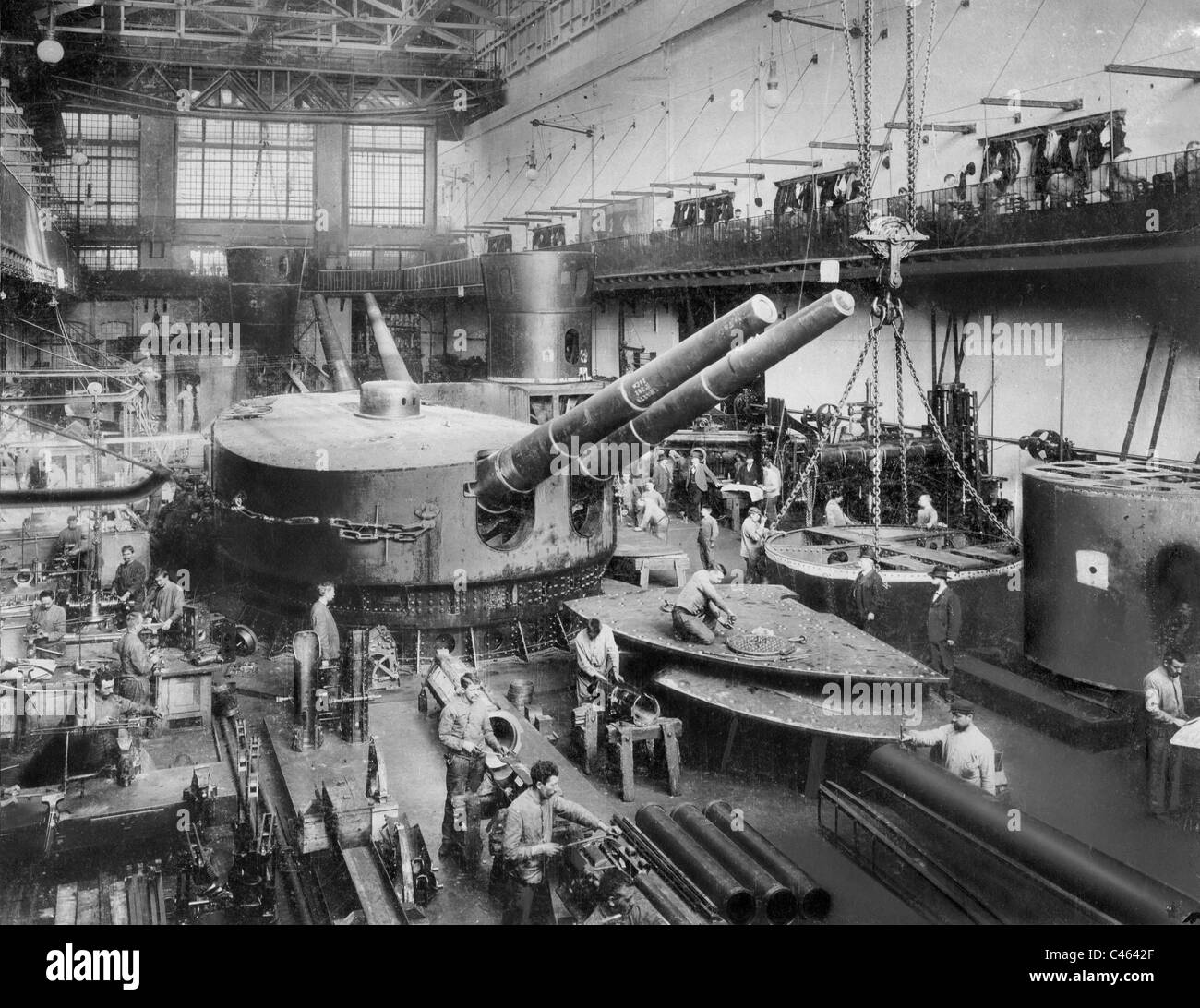 La production de tourelles d'artillerie à Krupp, 1909 Banque D'Images
