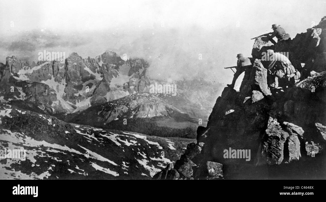 Patrouille autrichienne dans les hautes montagnes, 1916 Banque D'Images