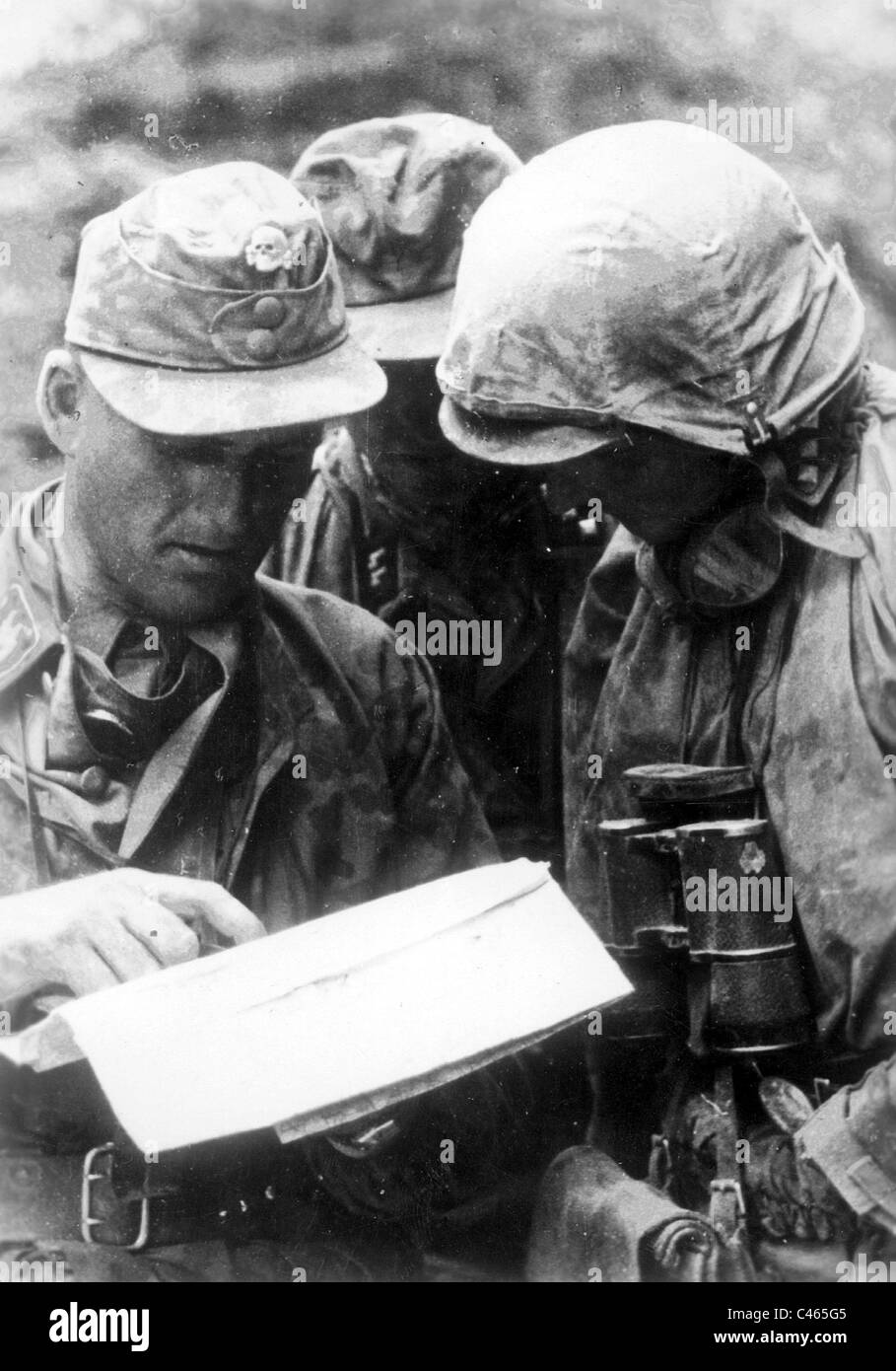 Waffen-SS lors d'une séance d'information, 1942 Banque D'Images