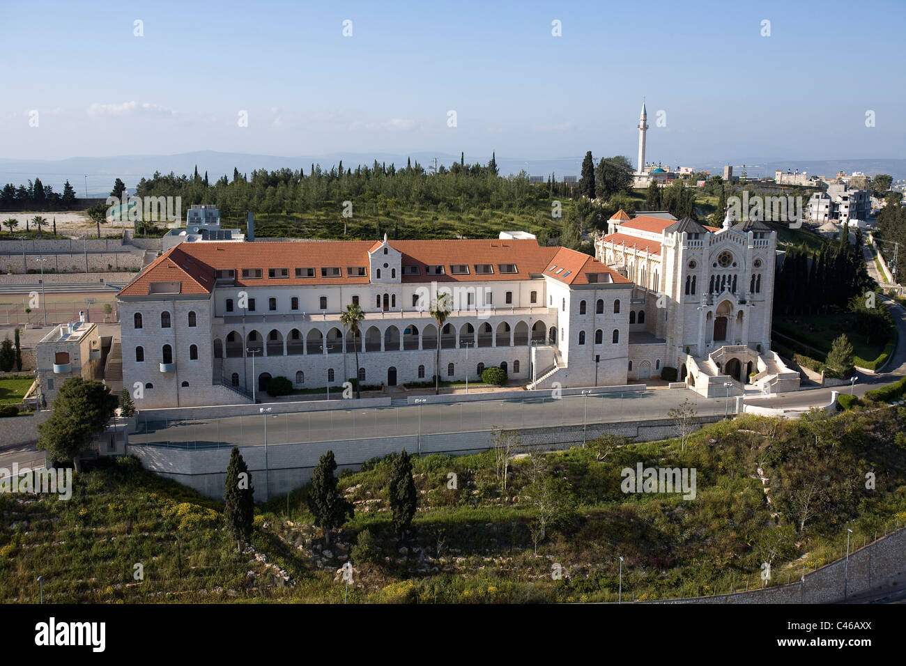 Photo aérienne de l'église de l'Adolescent Jésus à Nazareth Banque D'Images