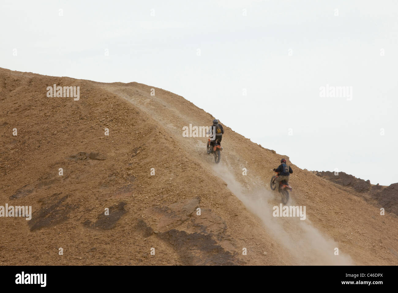 Photographie de course de moto dans le désert du Néguev Banque D'Images