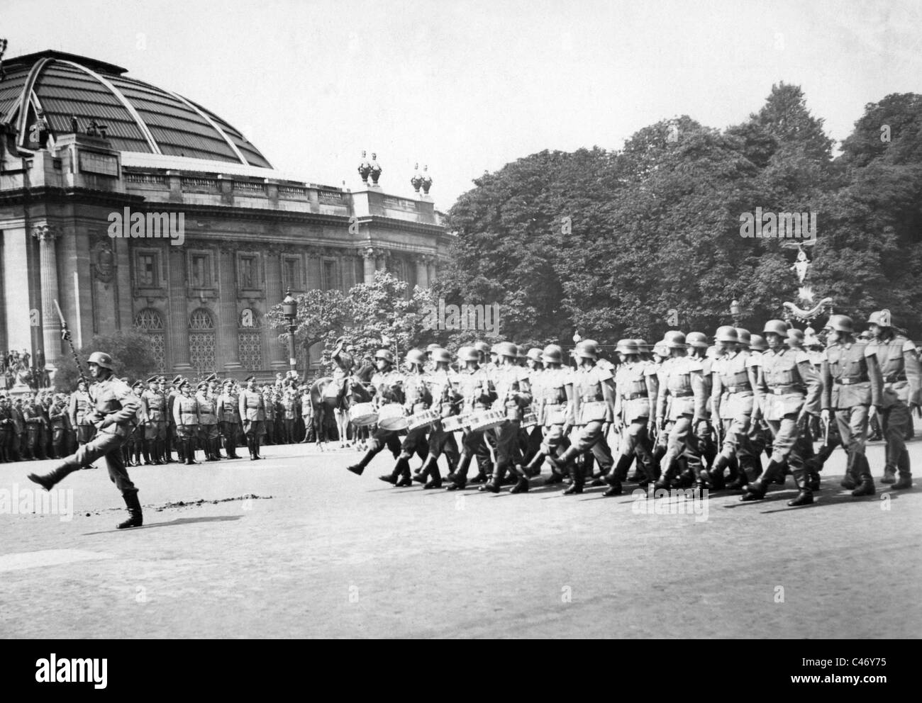 Seconde Guerre mondiale : Parades allemand à Paris, à partir de juillet 1940 Banque D'Images