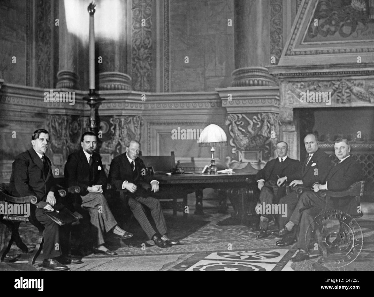 1919 Benito Mussolini Banque De Photographies Et D images Haute 1919-benito-mussolini-banque-de-photographies-et-d-images-haute